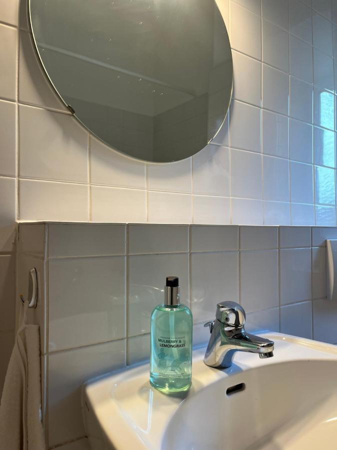 Wohnen Mit Kuenstlerflair In Muenchen Apartment Bagian luar foto
