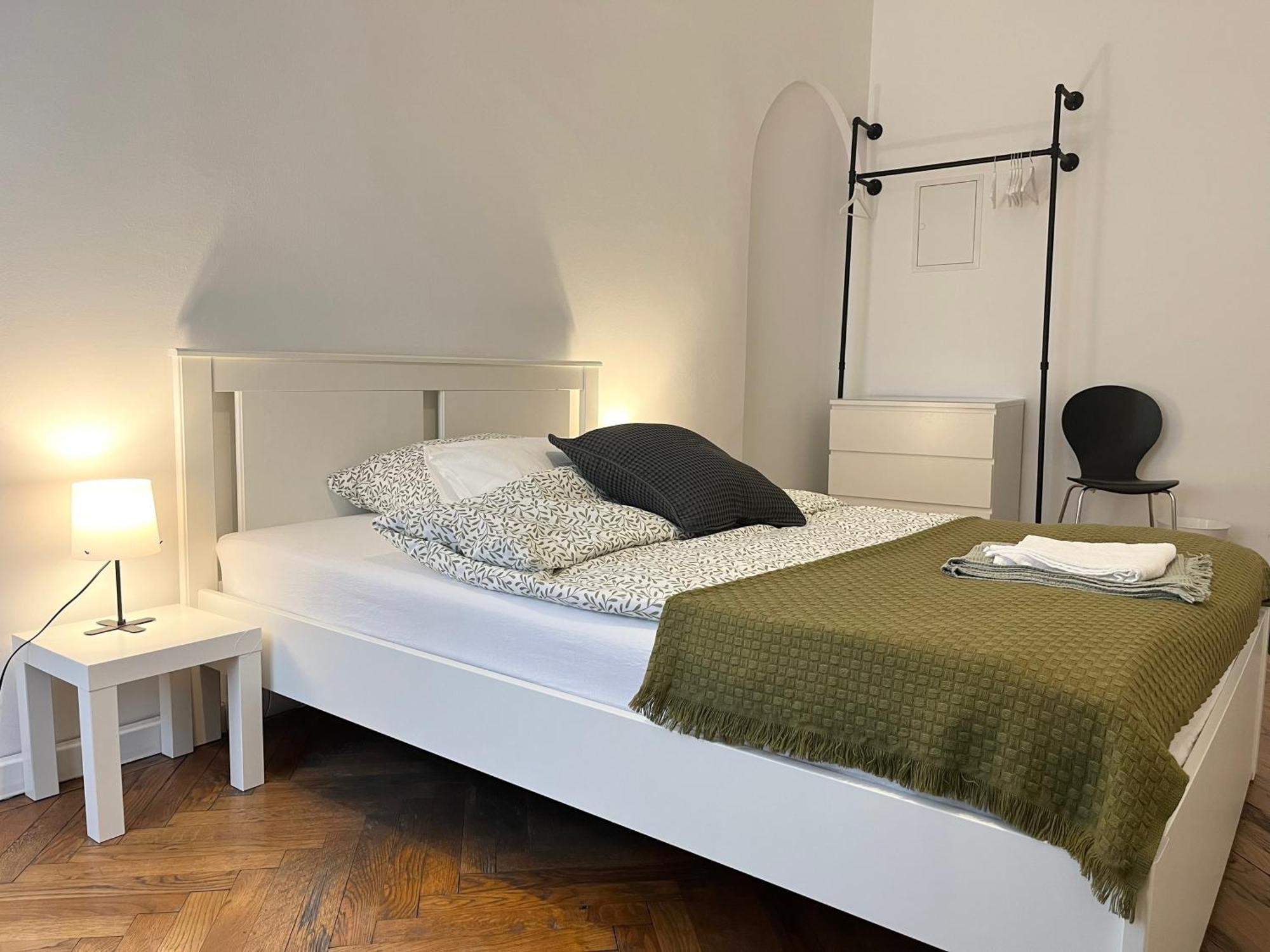 Wohnen Mit Kuenstlerflair In Muenchen Apartment Bagian luar foto
