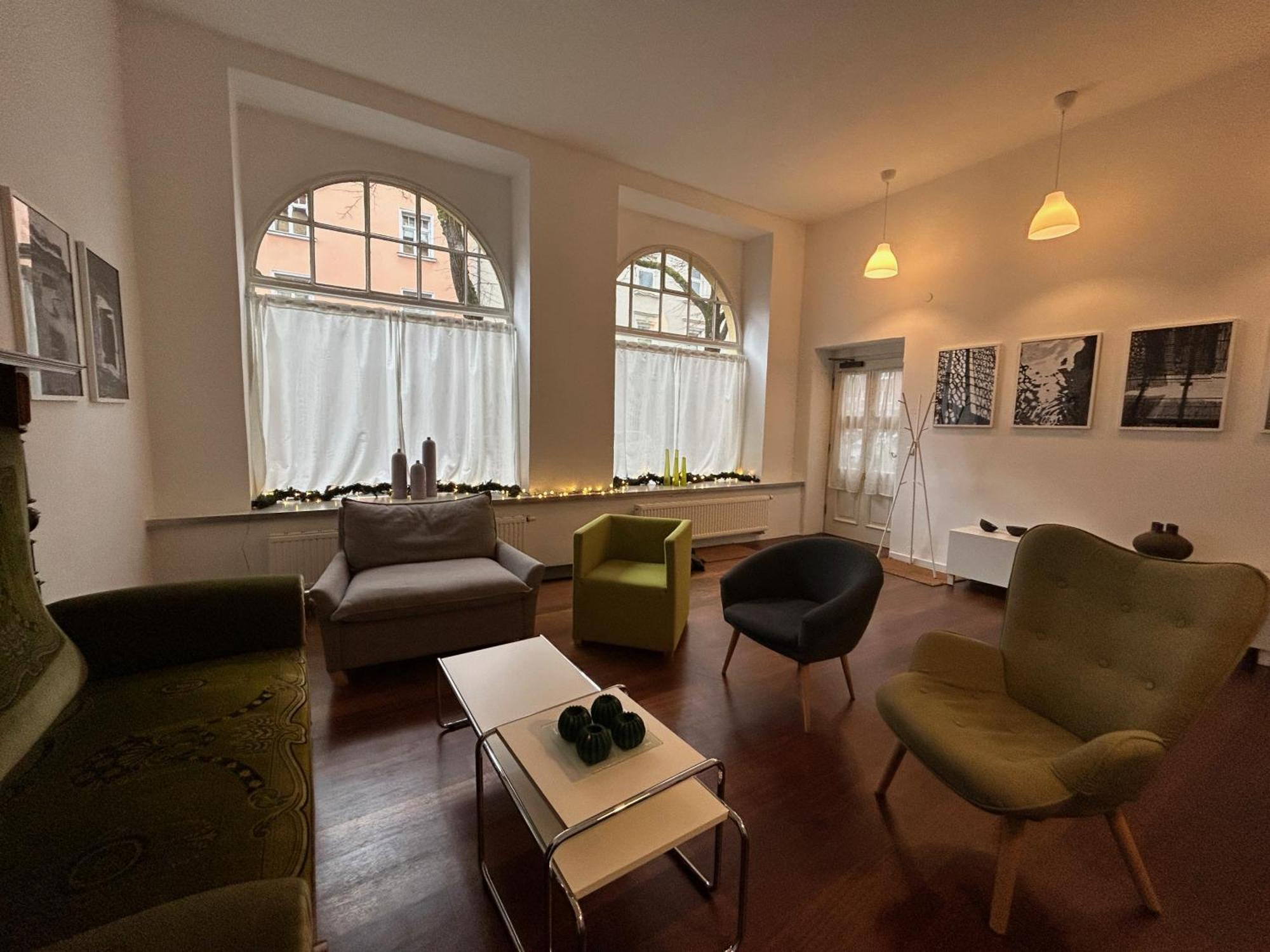 Wohnen Mit Kuenstlerflair In Muenchen Apartment Bagian luar foto